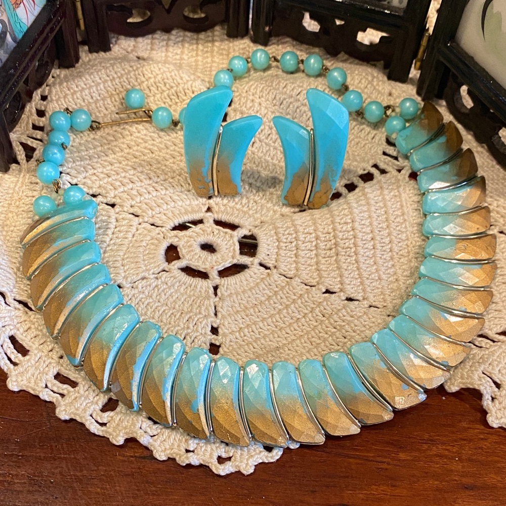 Western Germany Turquoise Tone and Gold Tone Women's Jewelry Set